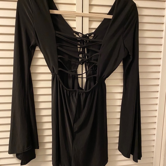 🔥Bohoo stylish romper.🔥🔥🔥🔥 - Picture 7 of 8